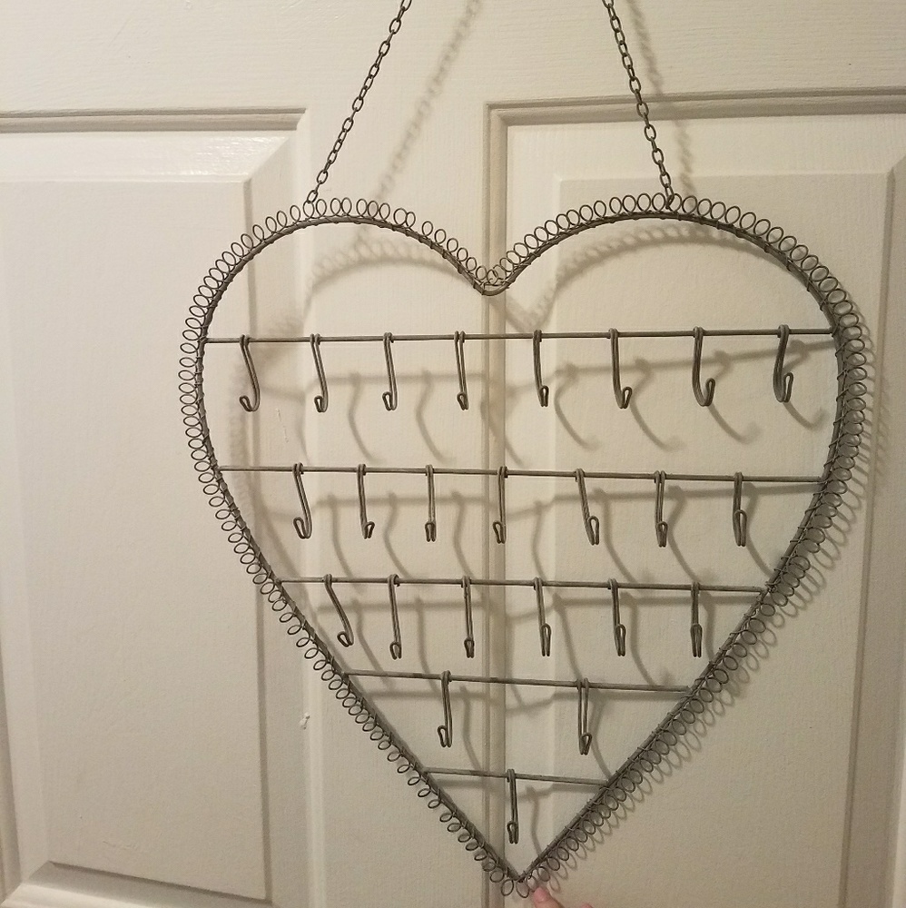 vintage heart necklace organizer,